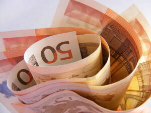 money euro cash